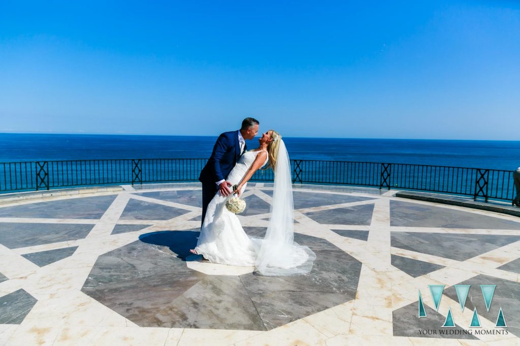 Balcon De Europa weddings in Nerja