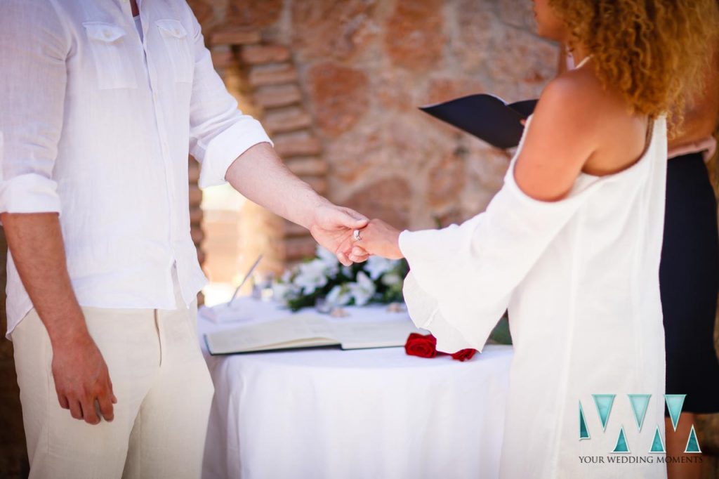 Castillo de Colomares wedding photographer