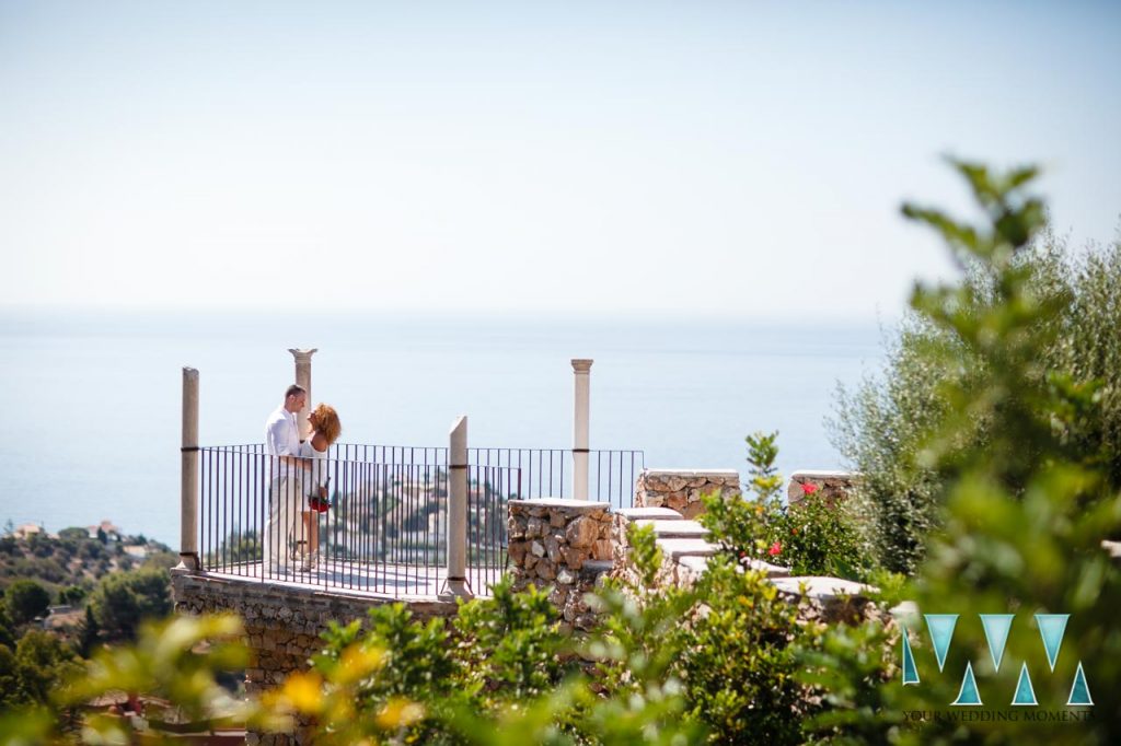 Castillo de Colomares wedding photographer