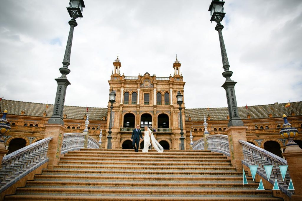 Plaza De Espana in Seville Wedding Photographer