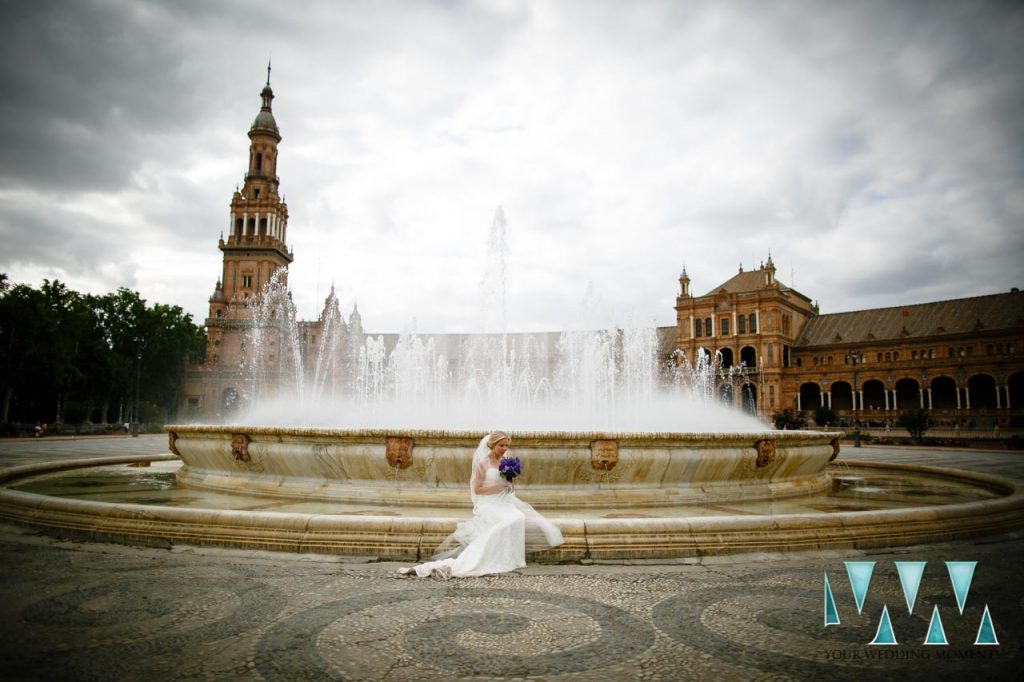 Plaza De Espana in Seville Wedding Photographer