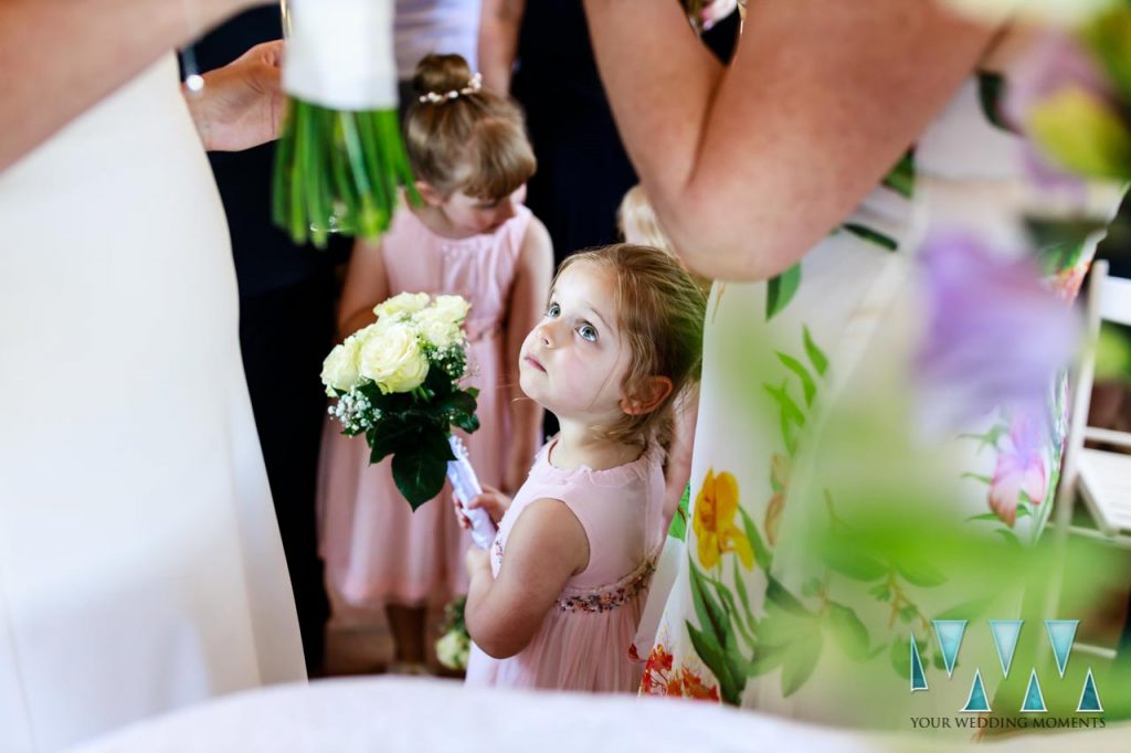 Flower girl in Tarifa Chapel