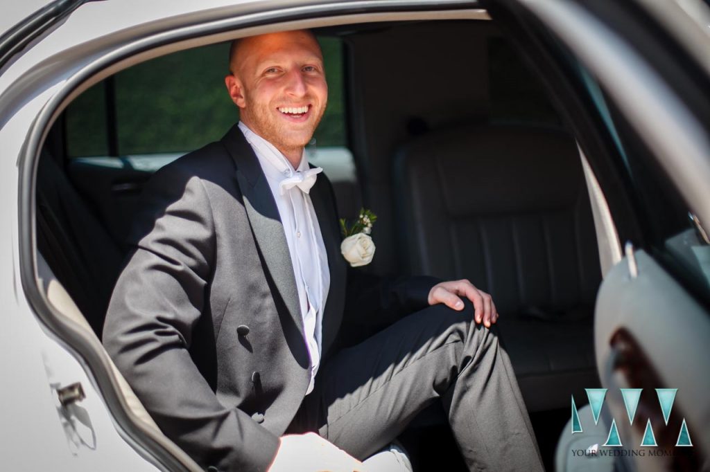 Finca La Concepcion wedding groom arriving