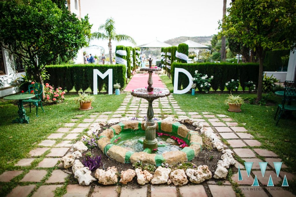 Molino de Santillan wedding garden entrance