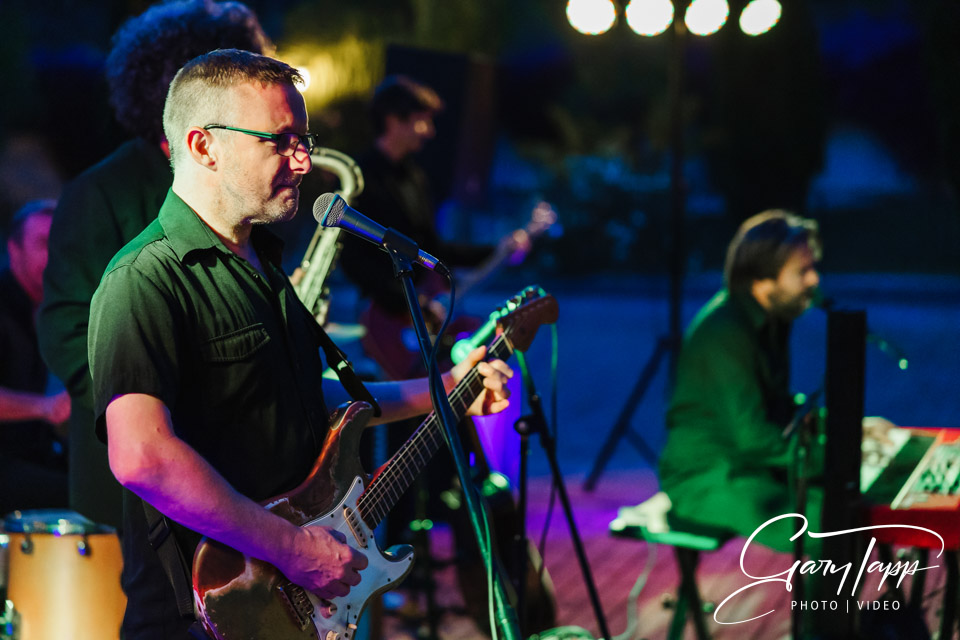 Molino Casanova Wedding Photographer 13 Wedding Band playing at El Molino Casanova