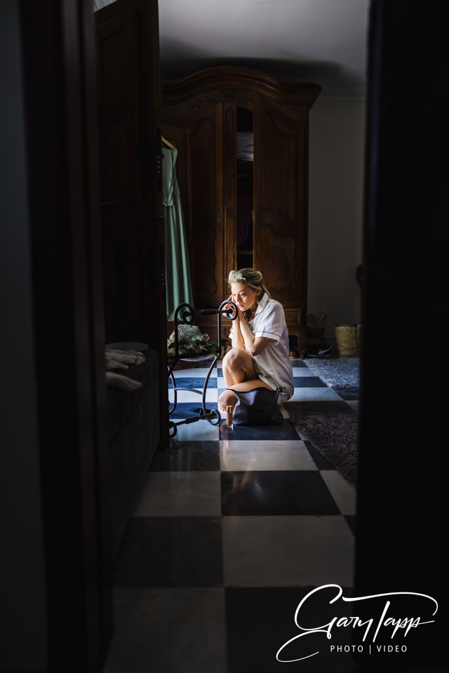 Huerta Belinda Wedding Photographer 13 Bride preperations in Tarifa wedding venue