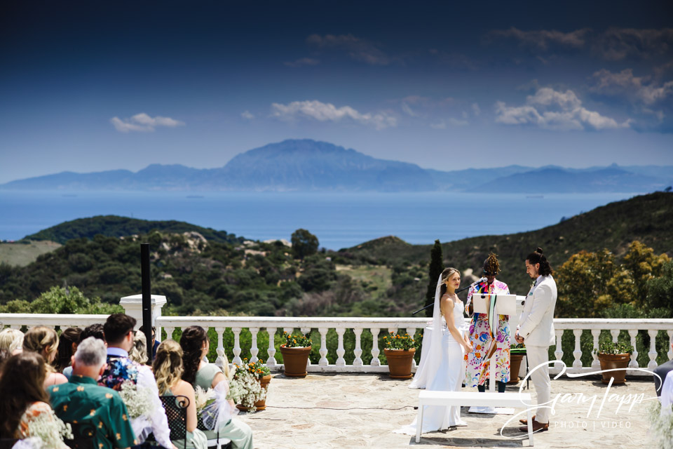 Wedding ceremony at the Huerta Belinda wedding venue in Tarifa