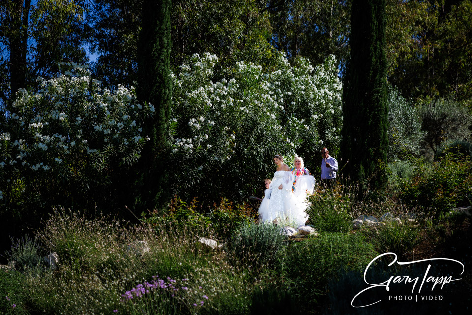 Bride entrance to the wedding reception gardens of Cortijo Rosa Blanca