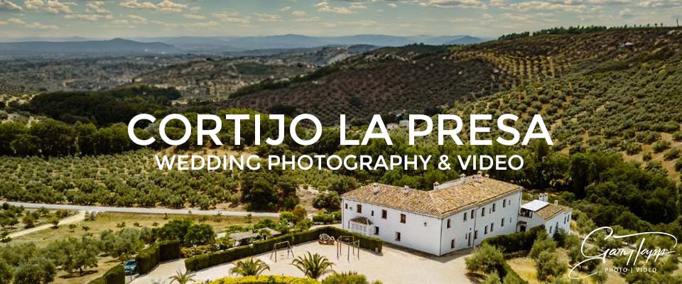 Cortijo La Presa Wedding Photographer 1 Aerial view of the Cortijo La Presa wedding venue in Cordoba