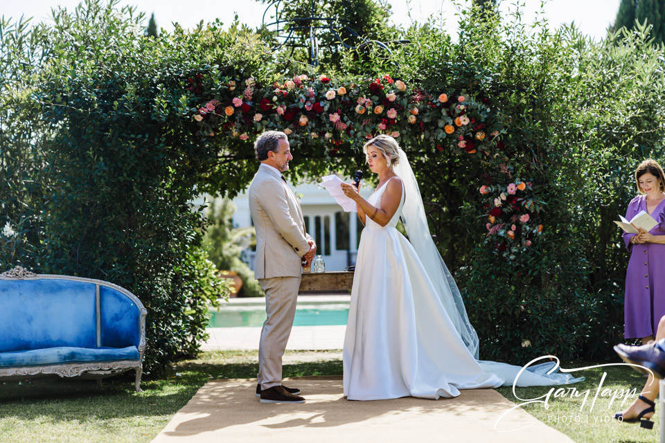 Wedding ceremony at the Finca Monasterio wedding venue in Cadiz