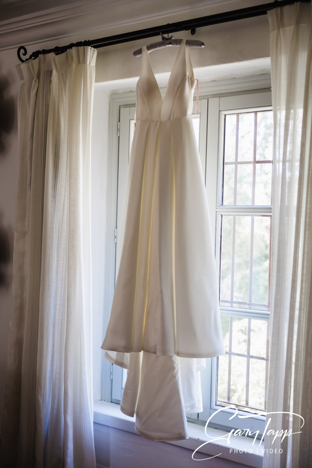 Bridal dress at the Finca Monasterio wedding venue in Cadiz