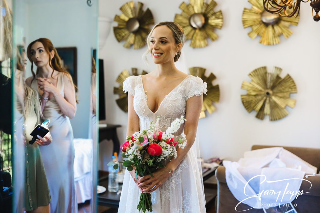 Bridal preparations at the Finca Monasterio wedding venue in Cadiz