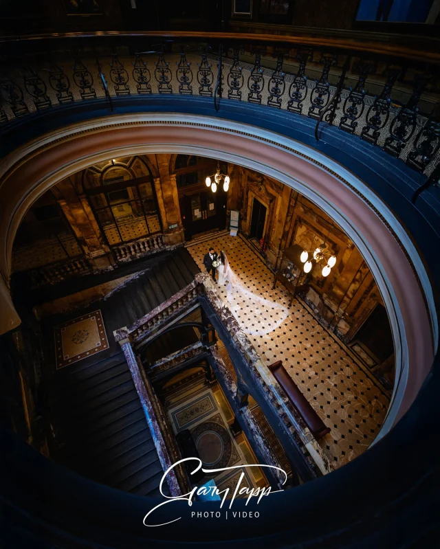Stunning setting in the Glasgow City Halls #weddingphotographerglasgow #cityhallglasgow #weddingphotographyglasgow